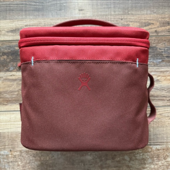 Hydro Flask Other - Hydro Flask 5-Liter Insulated Lunch Bag Burgundy